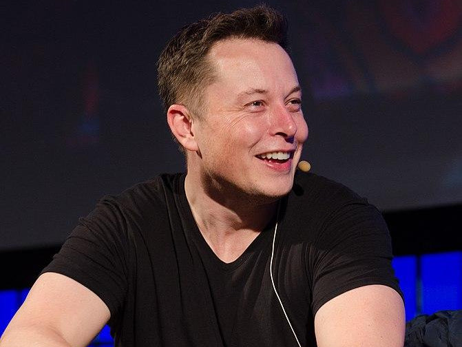 Elon Musk Issues Formal Apology for Smoking Weed with Joe Rogan - HipHopBling
