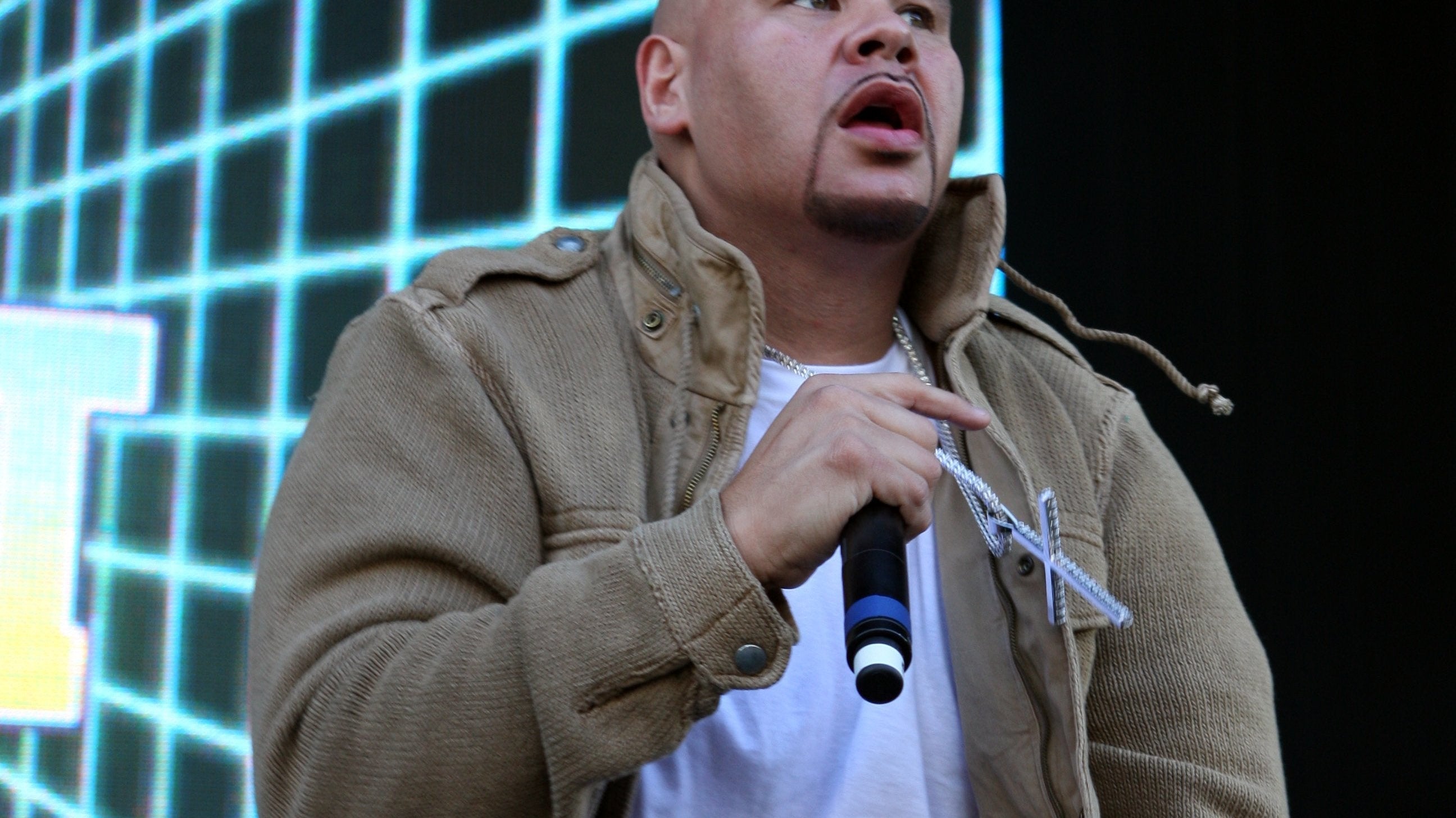 Fat Joe Decks Out Rolls-Royce In $150K Worth Of Extras, Bumps Up Worth To $500K - HipHopBling