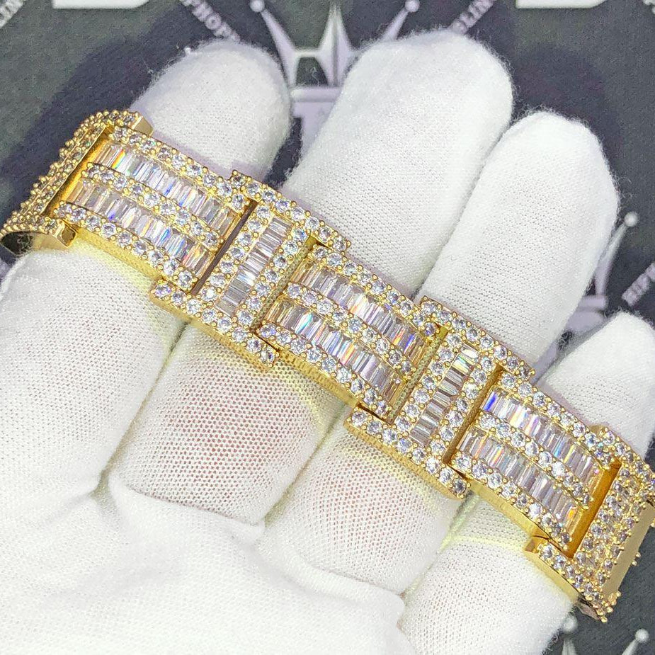 Baguette Bar Link Custom VVS Iced Out Hip Hop Bracelet Yellow Gold 7" HipHopBling