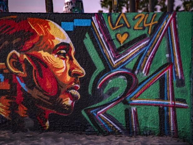 Kobe Bryant Memorial Mural Removed After Public Backlash - HipHopBling