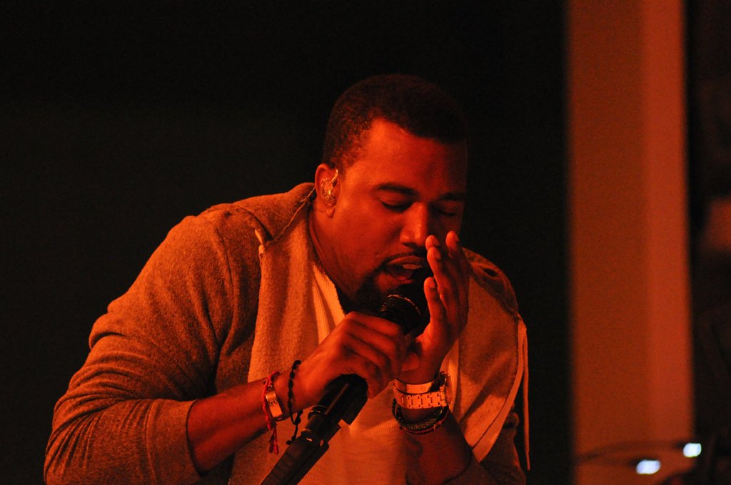 Yeezy Boost 350 V2 Fans Face Shortage Crisis - HipHopBling