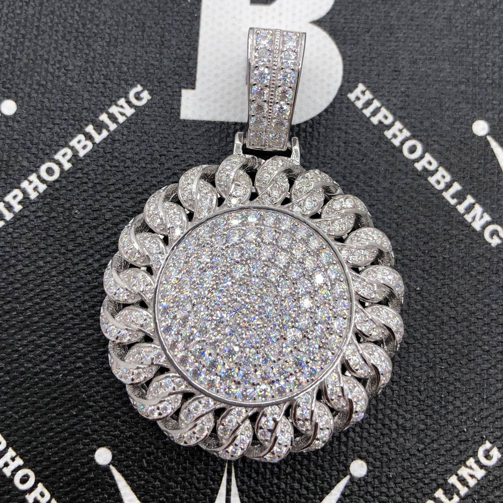 Diamond medallion pendant